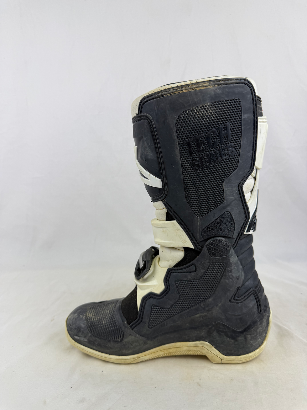 Thumbnail: Used Alpinestars Tech 7s Youth Boots // Size 4