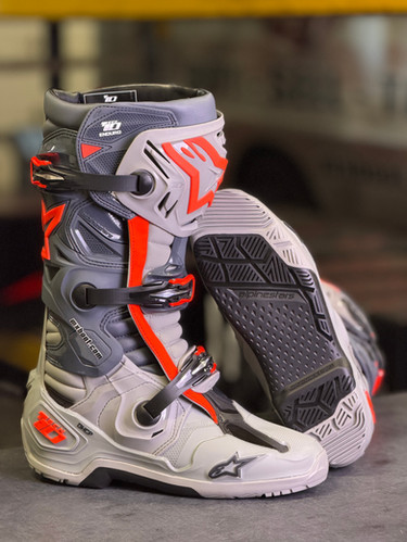 Alpinestars MX27 Tech 10 Enduro Boots - Gray/Dark Gray/ Flo Red