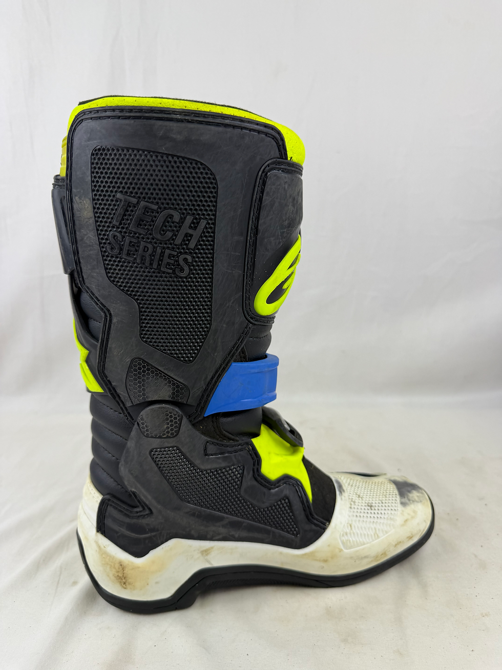 Thumbnail: Used Alpinestars Tech 7s Youth Boots // Size 4
