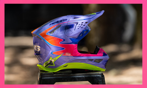 2026 Alpinestars Supertech M10 Jett Lawrence R01 Helmet | MxBoot.com