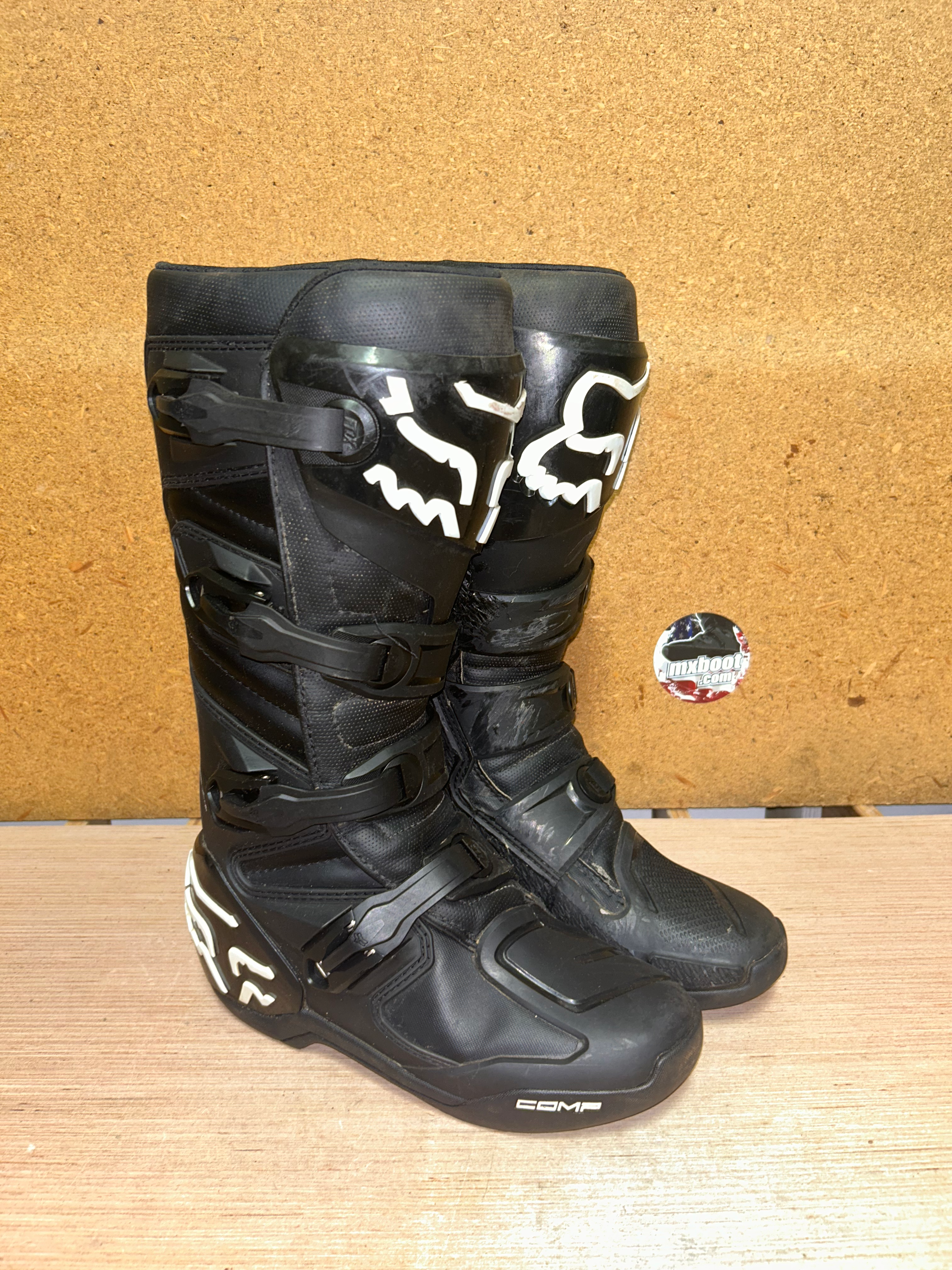 Used Fox Motion Boots // Size 9