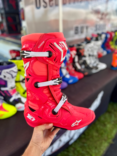 Alpinestars Tech 10 Boots - Diva Pink/White | MxBoot.com