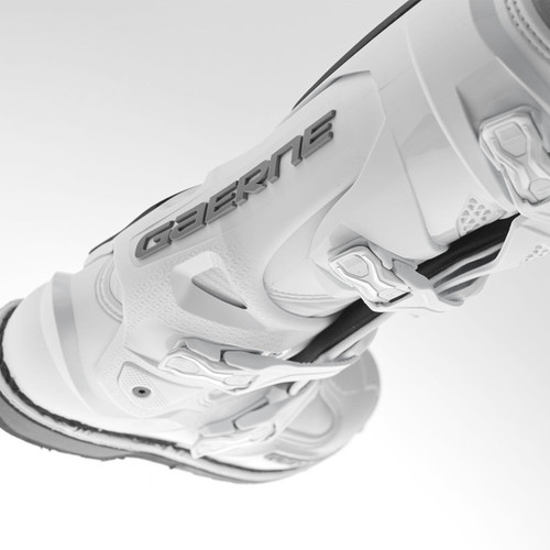 Gaerne SG-22 Boots - White | MxBoot.com