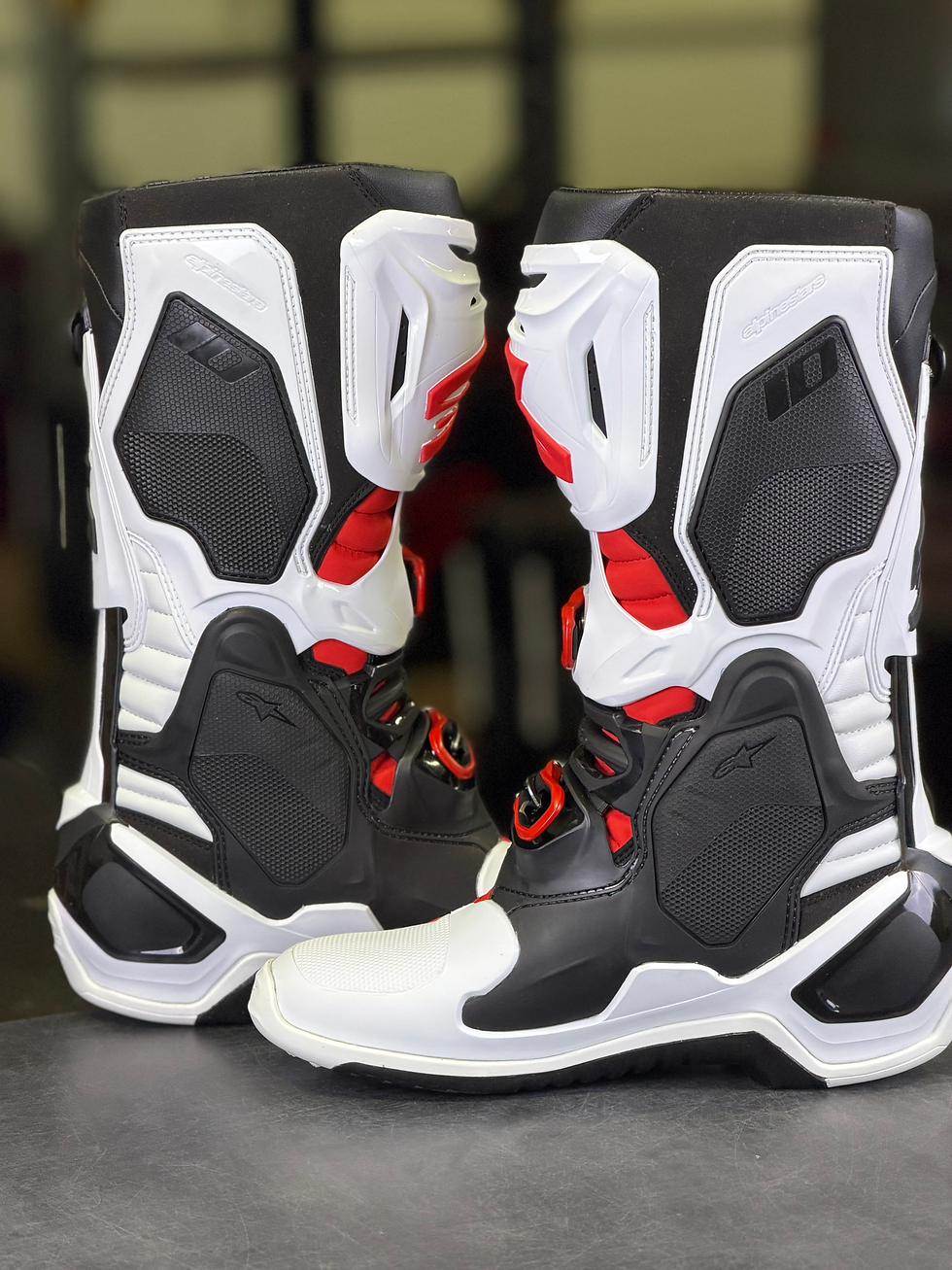 Thumbnail: Alpinestars Tech 10 motocross boot sole grip and traction detail