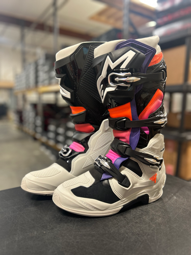 2026 Alpinestars Tech 7 Boots - Black/Gray/Orange/ Magenta