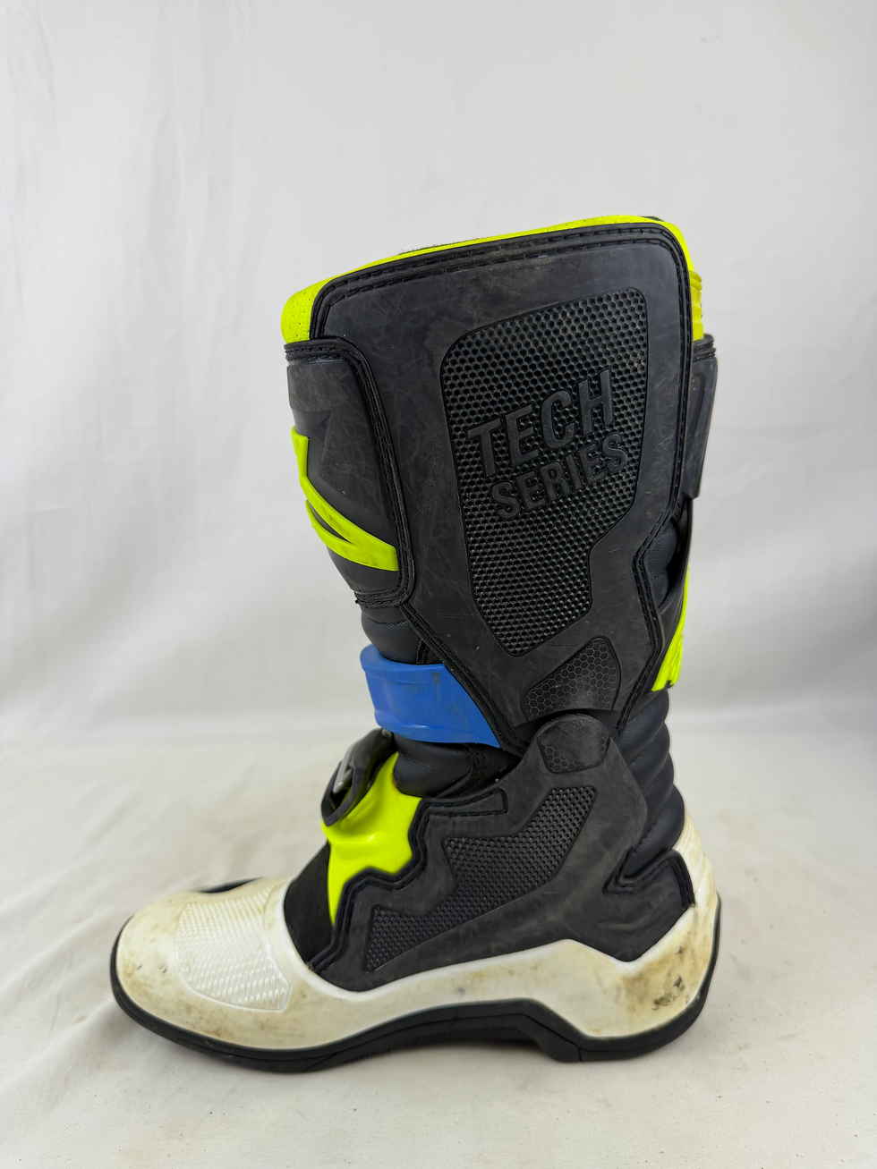 Thumbnail: Used Alpinestars Tech 7s Youth Boots // Size 4