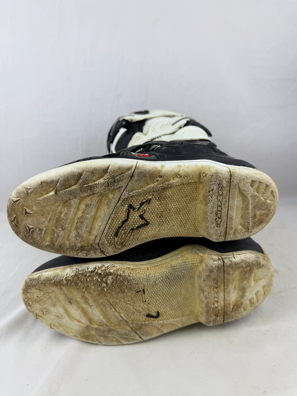 Thumbnail: Used Alpinestars Tech 7s Youth Boots // Size 6