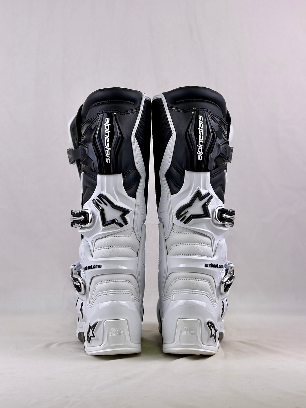 Thumbnail: Rear view of Alpinestars Tech 7 mx boots