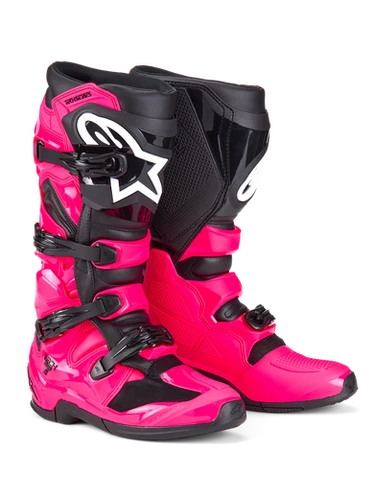 pinktea  Get up close and personal with the newly released Diva Pink/Black