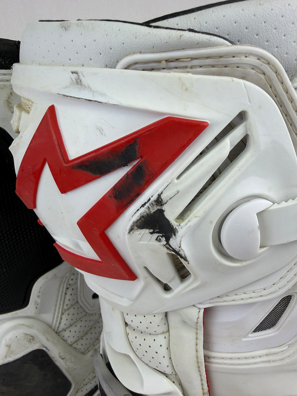 Thumbnail: Used Alpinestars Tech 10 Supervented Boots // Size 10