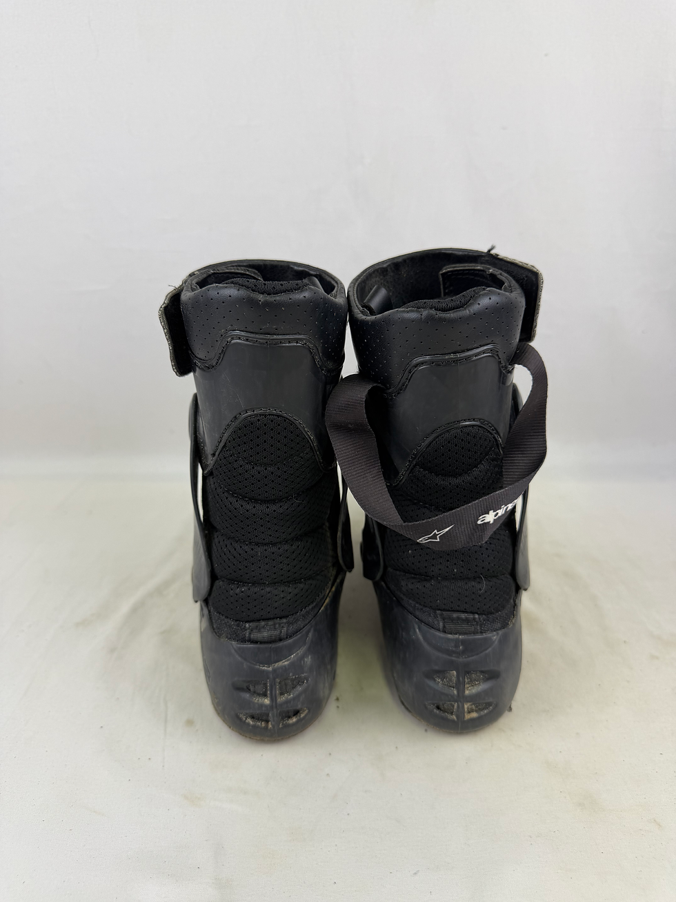 Thumbnail: Used Tech 10 Inner Booties // Size 10