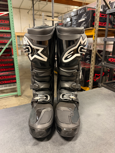 Alpinestars Tech 7 Boots - Black | MxBoot.com