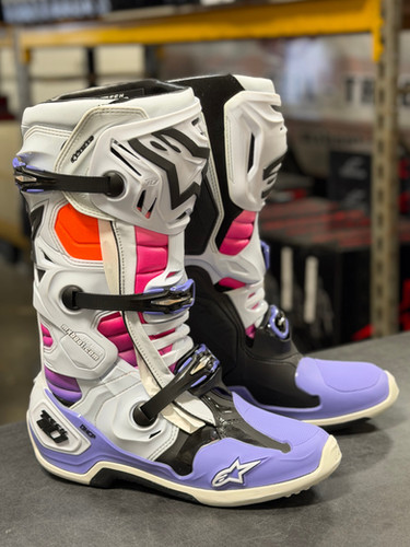 Limited Edition “Daytona” Alpinestars Tech 10 Boots - Size 11