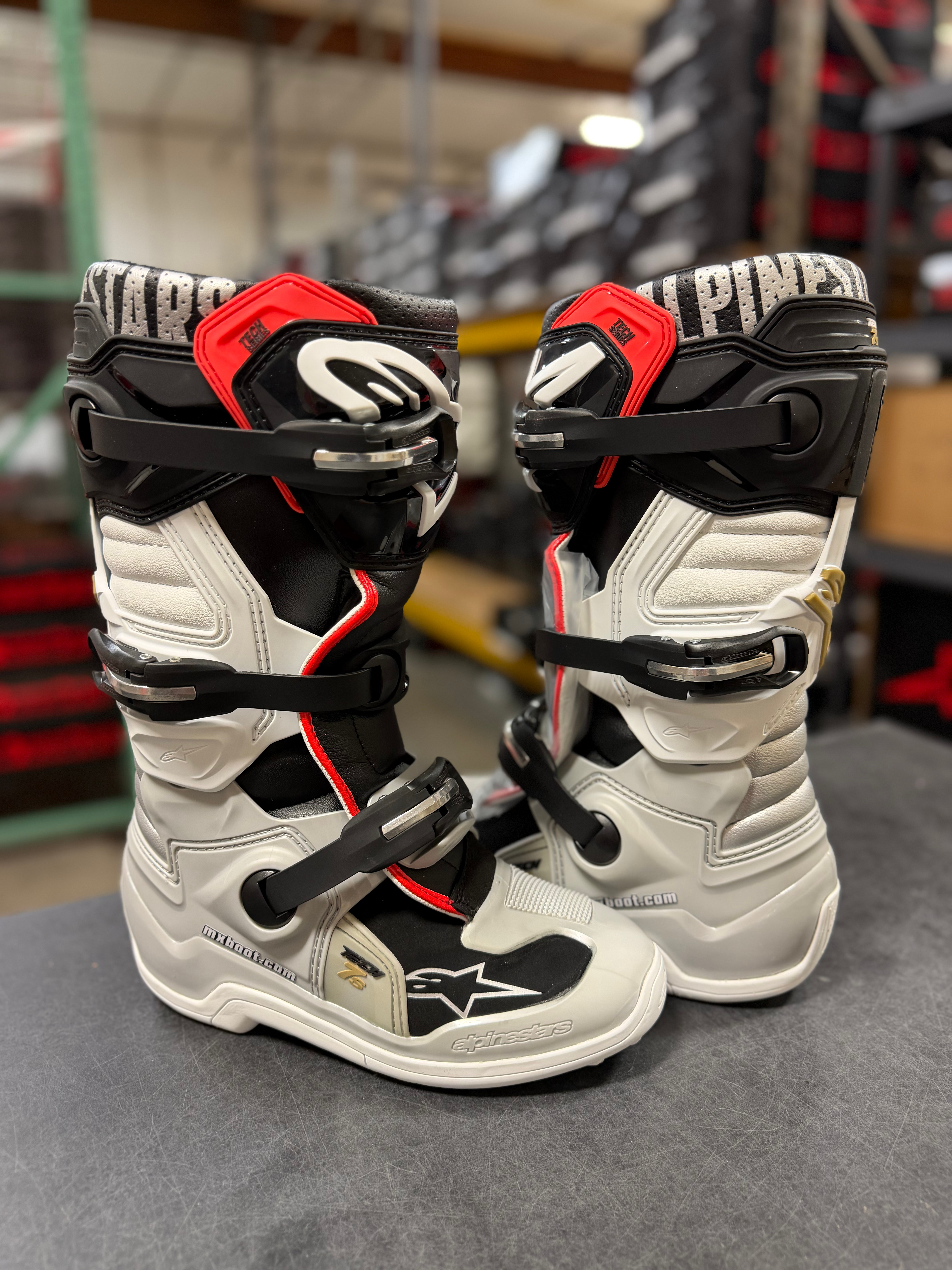 *Open Box* Alpinestars Tech 7s Youth Boots - Size 5