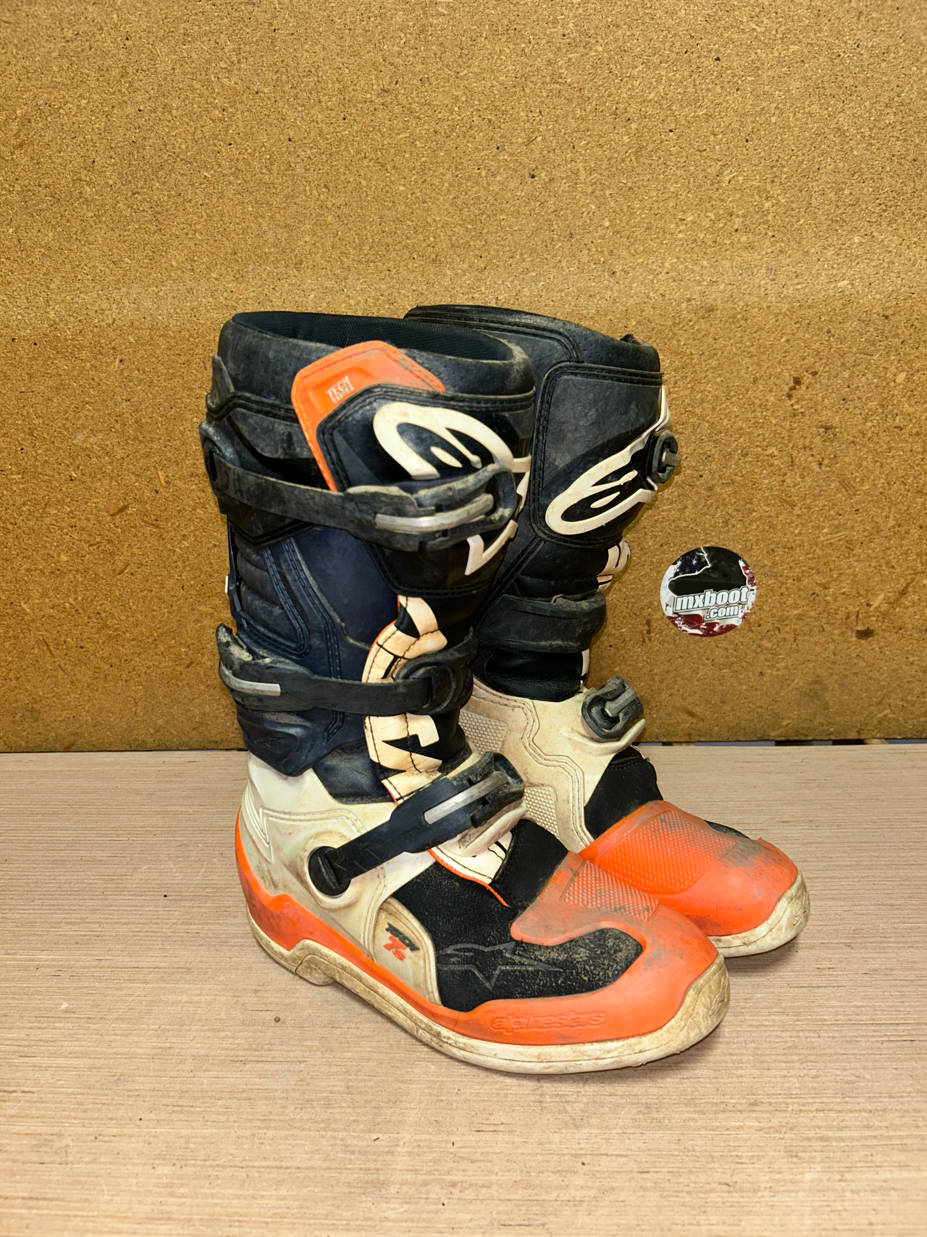 Used Alpinestars Tech 7s Youth Boots // Size 7