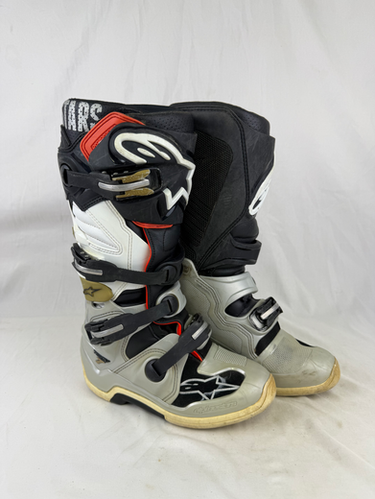 Used Alpinestars Tech 7 Boots // Size 5 | MxBoot.com