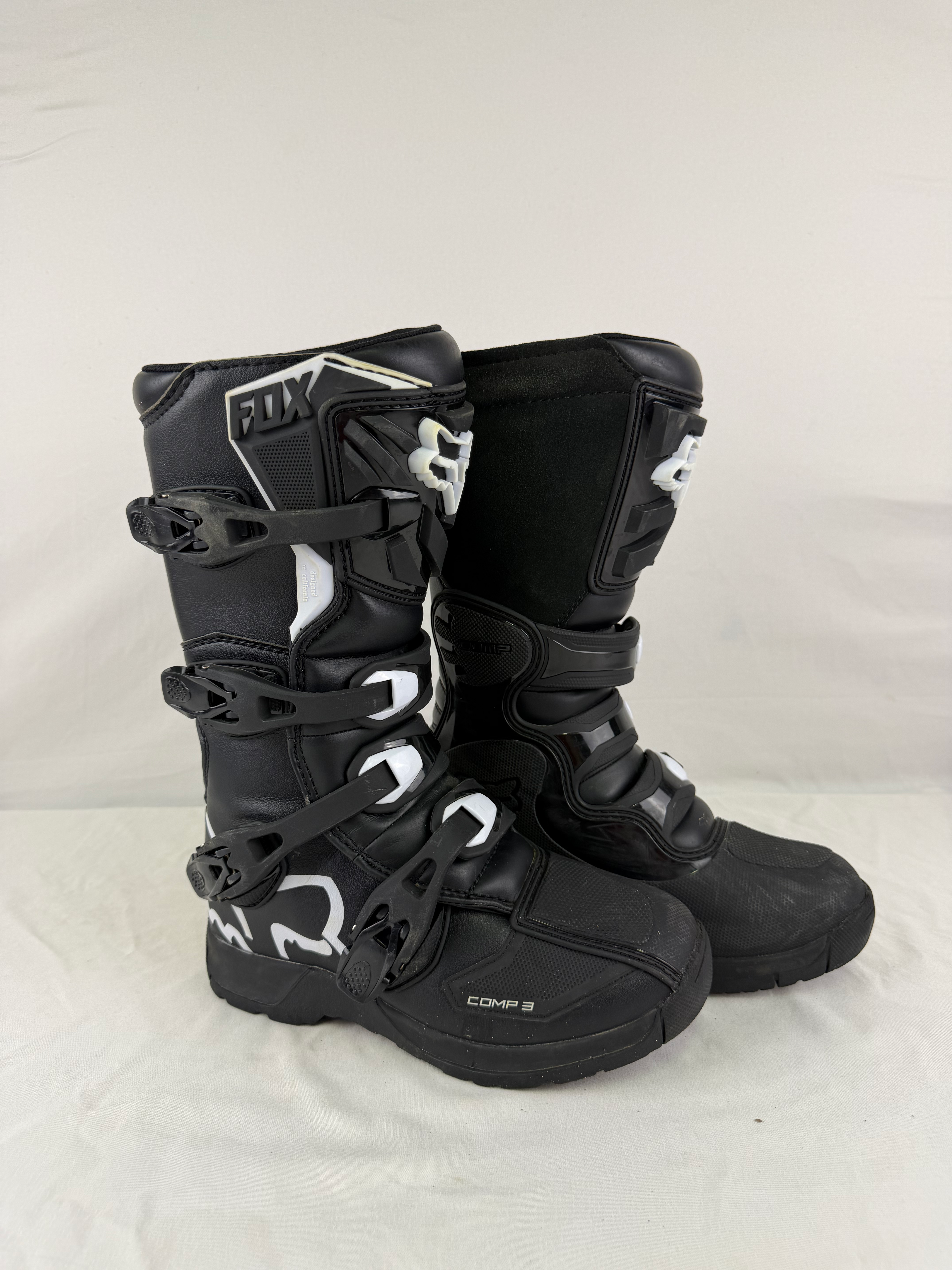 Used Fox Comp 5 Youth Boots // Size 5