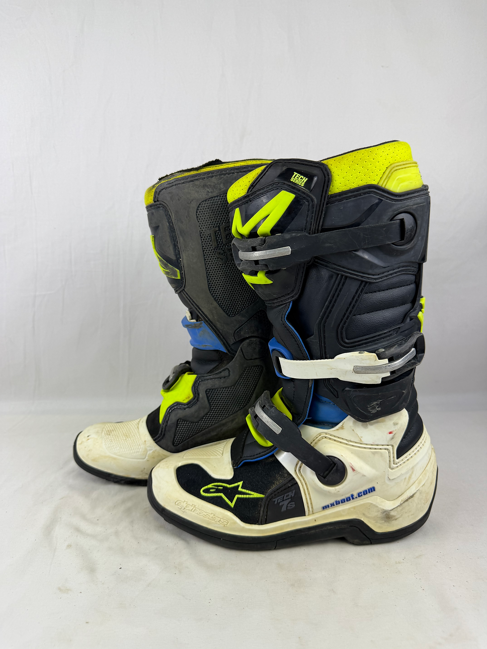 Thumbnail: Used Alpinestars Tech 7s Youth Boots // Size 6