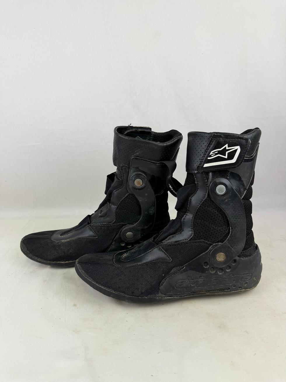 Thumbnail: Used Tech 10 Inner Booties // Size 10