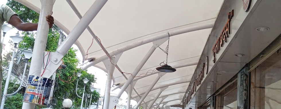 Tensile-Fabric-Canopy-Restaurant