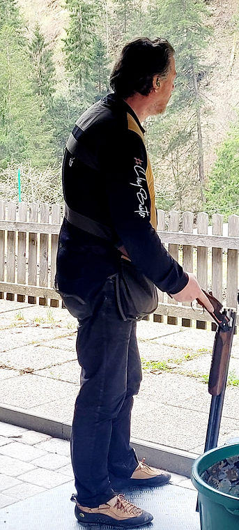 Clay Buster t-shirt | Fun clay shooting t-shirt | Val&tina