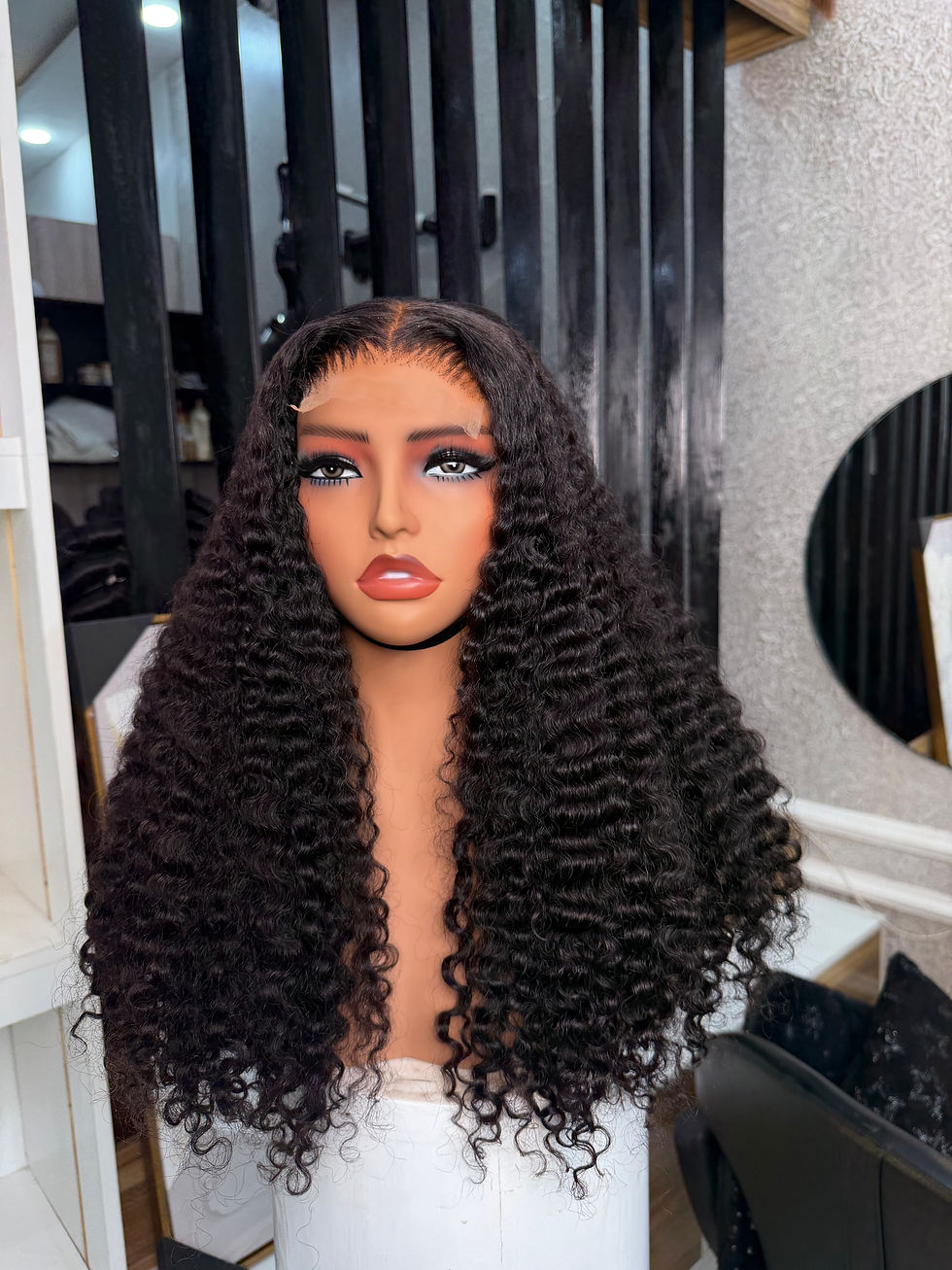 Thumbnail: 20'' PIXIE CURLS SDD 4X4 CLOSURE WIG UNIT