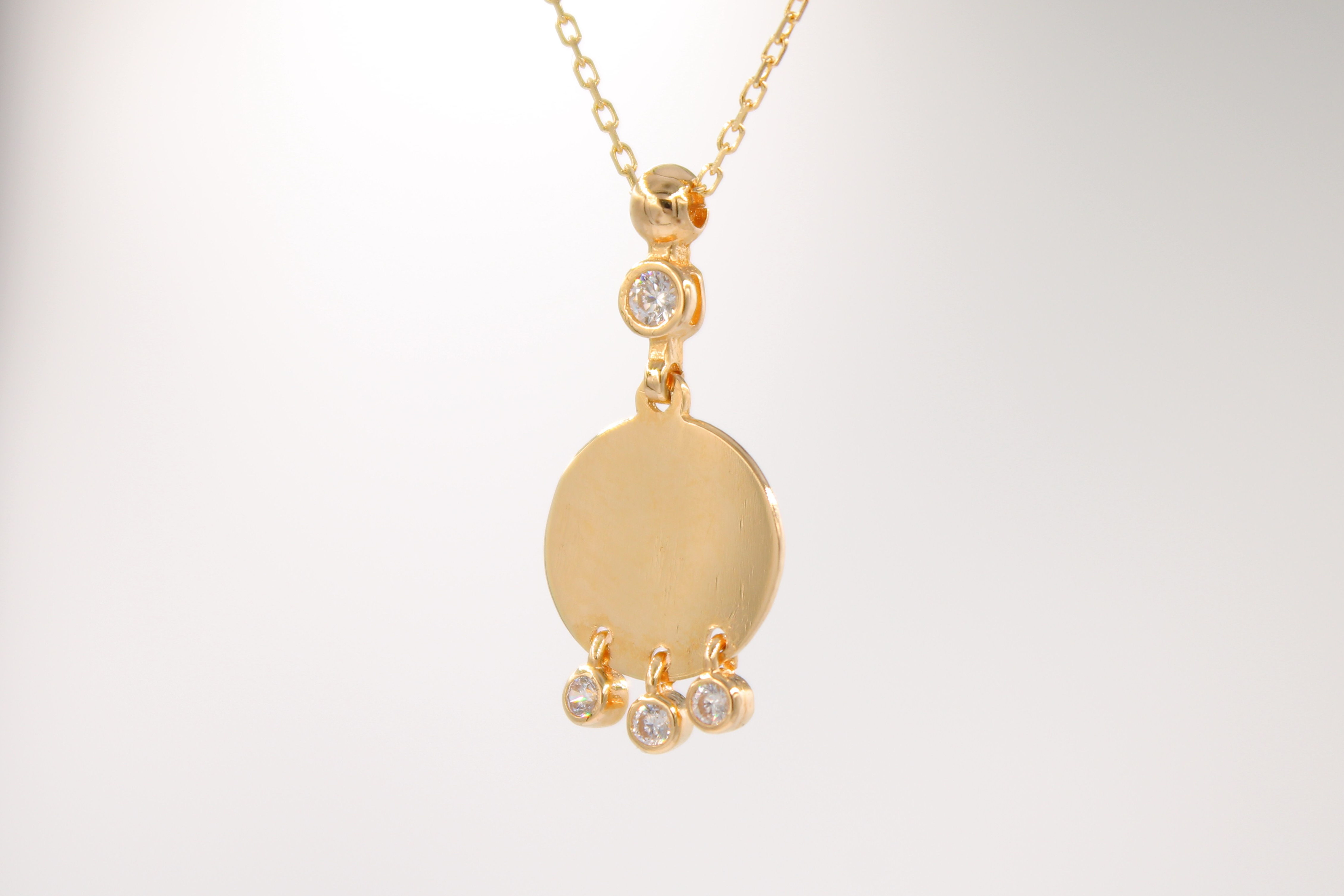 Yaprak CND Yarı Taşlı Altın Kolye