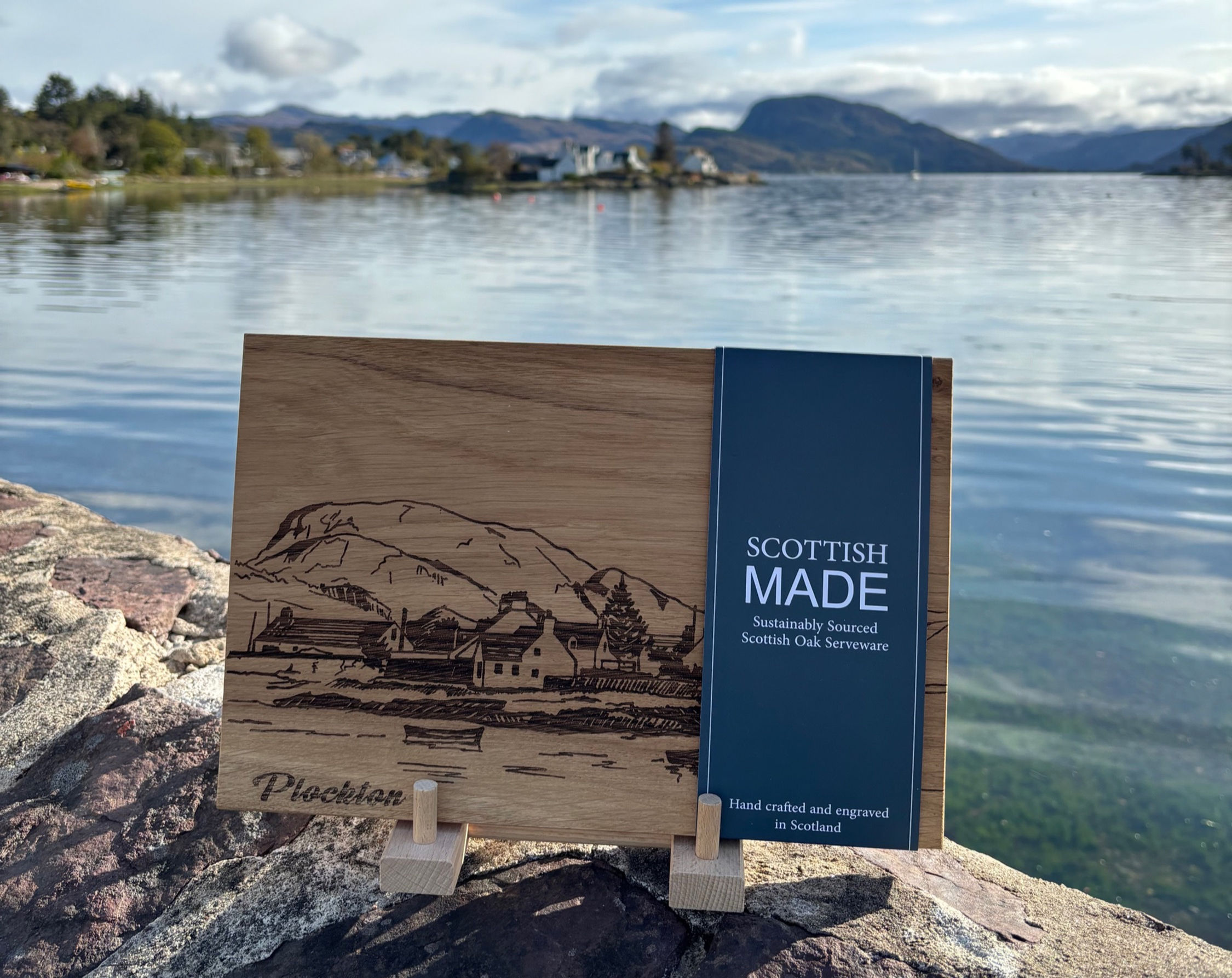 Plockton Oak serving board