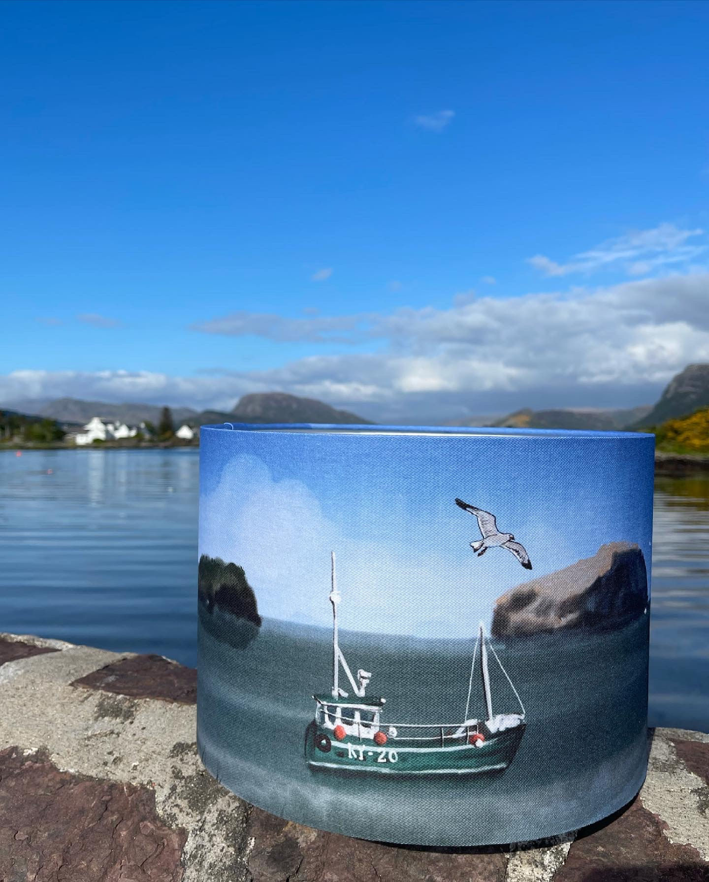 Fishing boat lamp shade