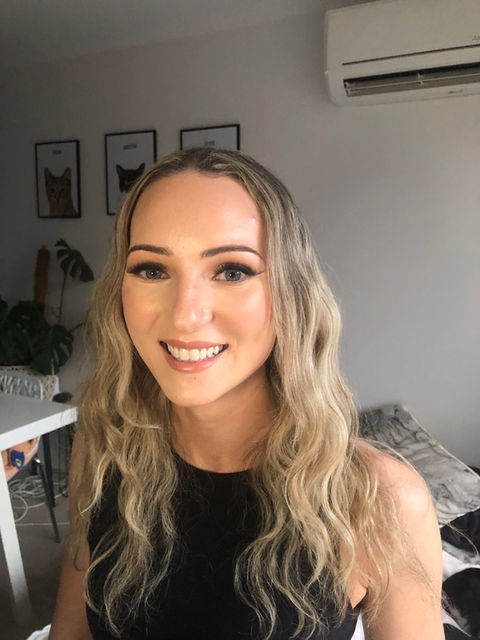 special-occasion-makeup-contour-highlight-profile.jpg