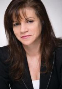 lori head shot 2.jpg