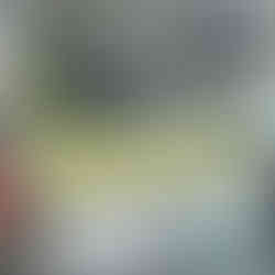 Camper-Bettmodul im VW T6 mit offenem Stauraum und verstellbarer Liegefläche