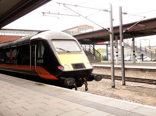 我搭英國火車遇到機械故障&誤點最難忘的旅遊經歷 