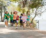 Crianças Running