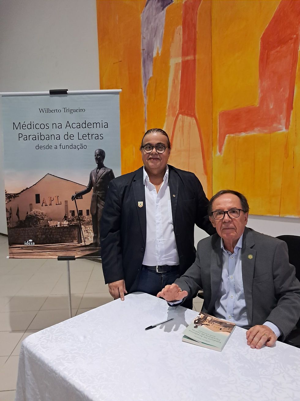 Acad. Severino Ramalho Leite (Pres. da APL), Acad. e Desembargador Rogério Fialho (Acadêmico da APLJ), Acad. Wilberto Trigueiro (Pres. da APMED), Acad. Eitel Santiago (Pres. da APLJ), Acad. Boisbaudran Imperiano (Pres. da APD).