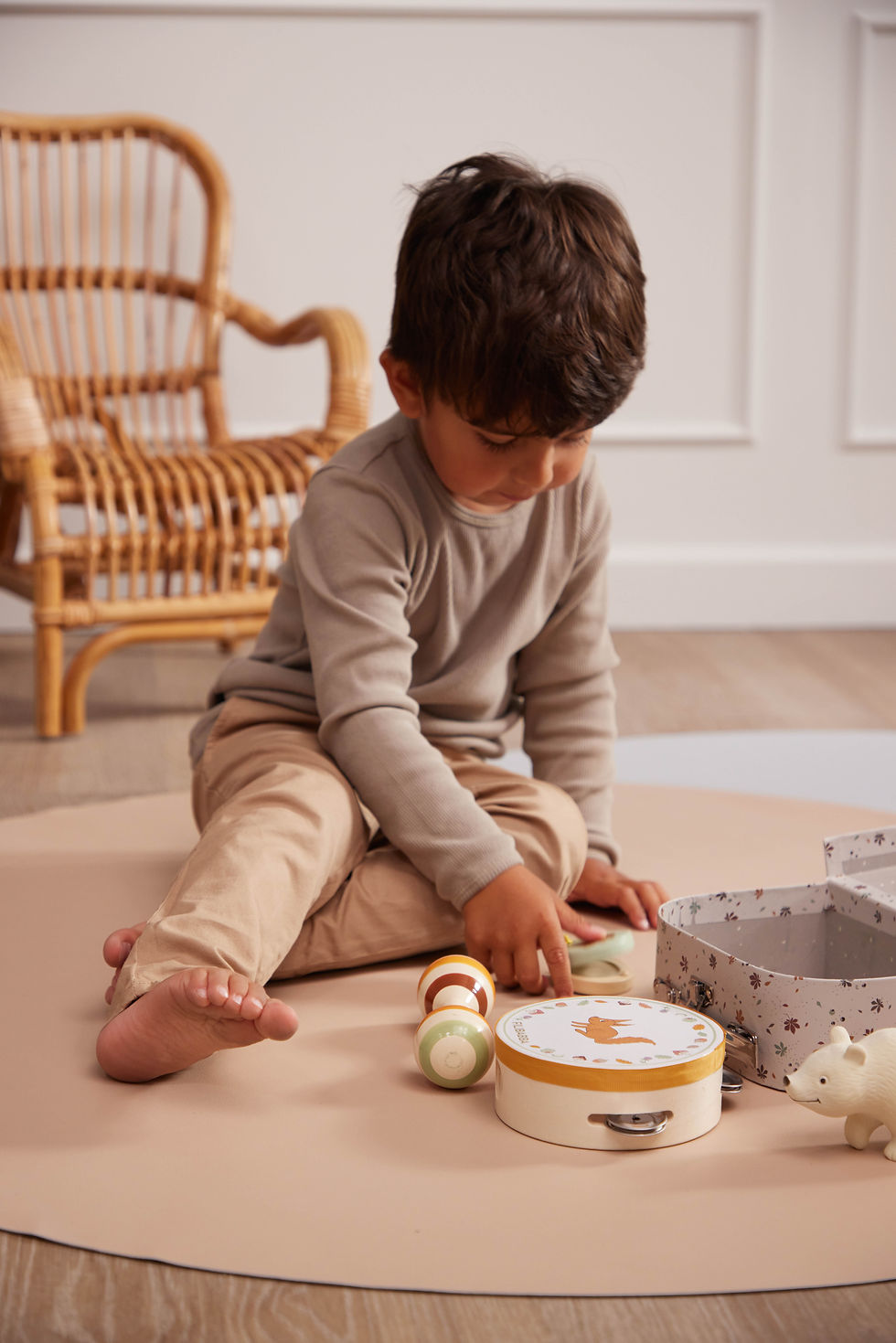 Thumbnail: Filibabba Suitcase kit with Instrument toys