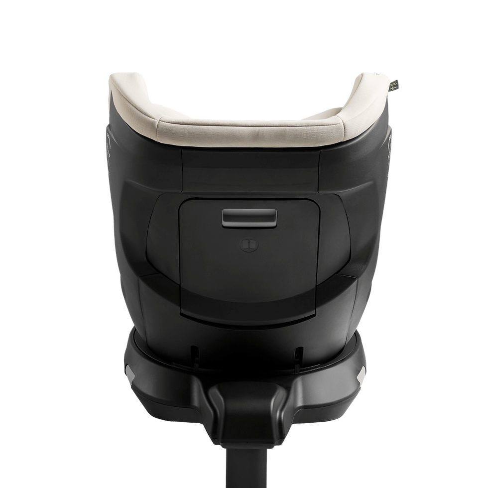 Thumbnail: AXKID Spinkid 2 - 180 degree rotating car seat