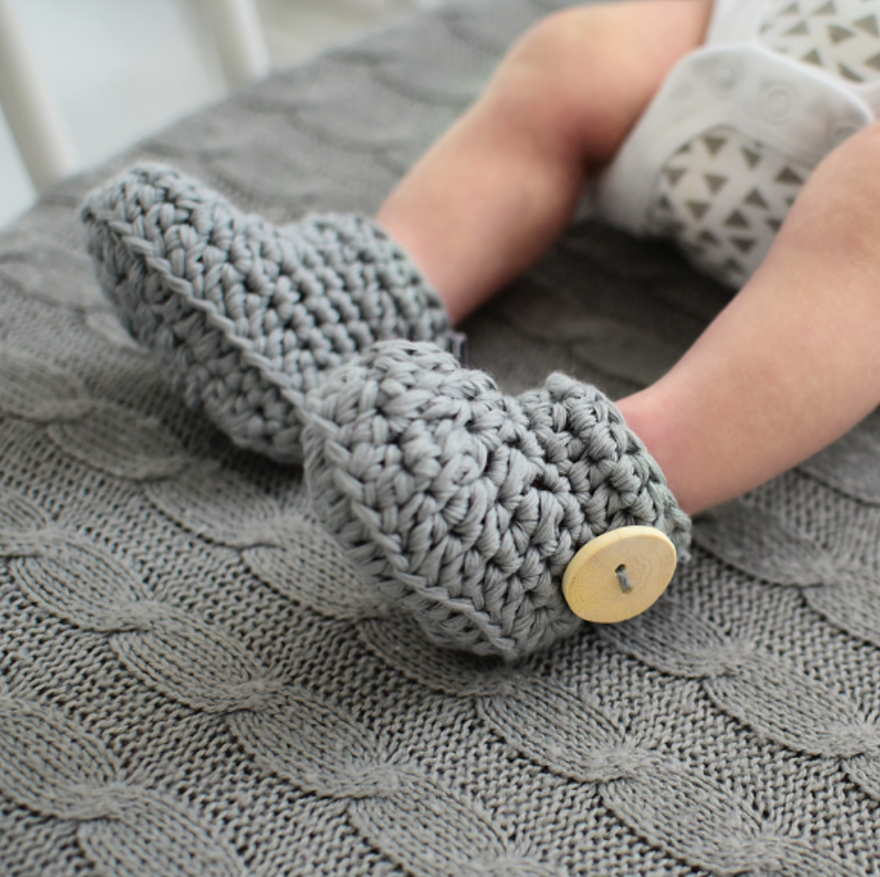 Thumbnail: MAYLILY Cotton Knitted Baby Booties 0 - 3 months old - Beige