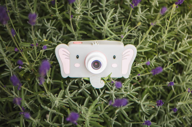 Thumbnail: The ZooFamily Zoo Friends - Elephant Digital Kids Camera + Extra Sleeve Giraffe