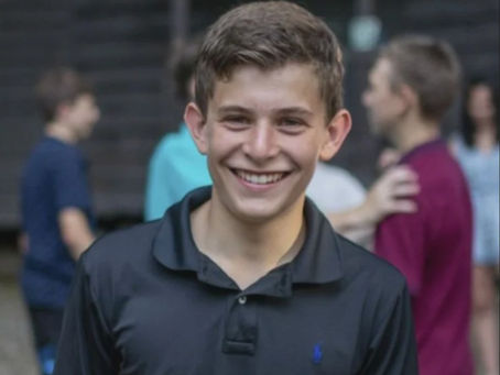 16-year-old boy tragically dies during high school ice hockey game