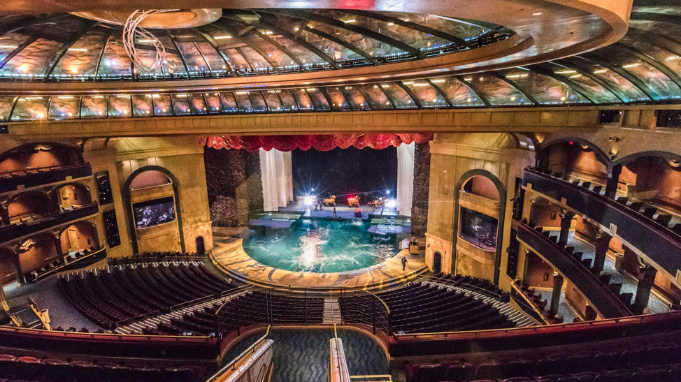 If you didn’t believe in fairy tales before, the utterly magical “O” by Cirque du Soleil might just convince you.