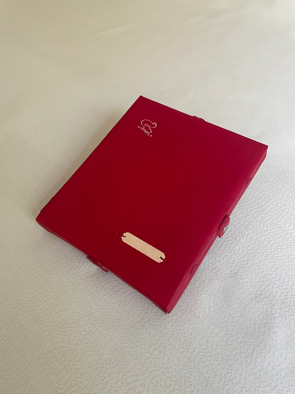 Thumbnail: Leather Case for Thin Wood Pencils - Size 24 Colors