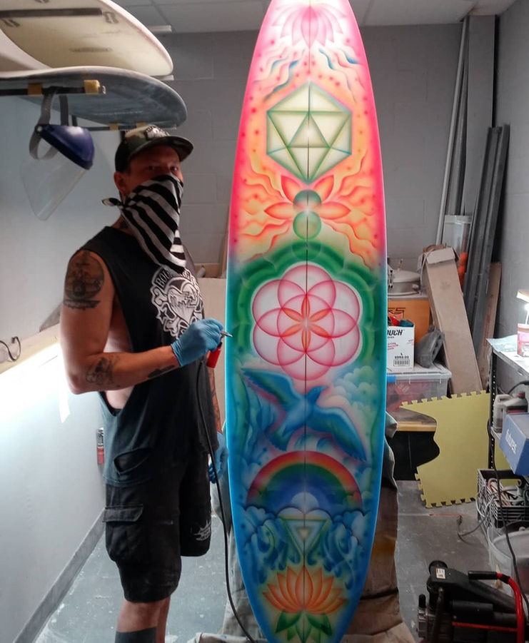 CLASSIC AIRBRUSH ART
SURF ART
MARK QUINNETTE