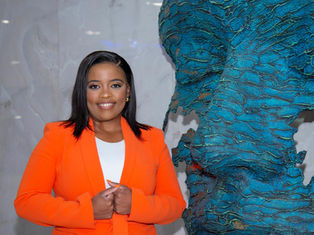 Lesedi Metsoamere serves as the regional executive for Private Wealth Banking at Absa Group, overseeing both the KwaZulu Natal and Mpumalanga provinces. Her professional career in banking began when she was just 19 years old, while still completing her studies.