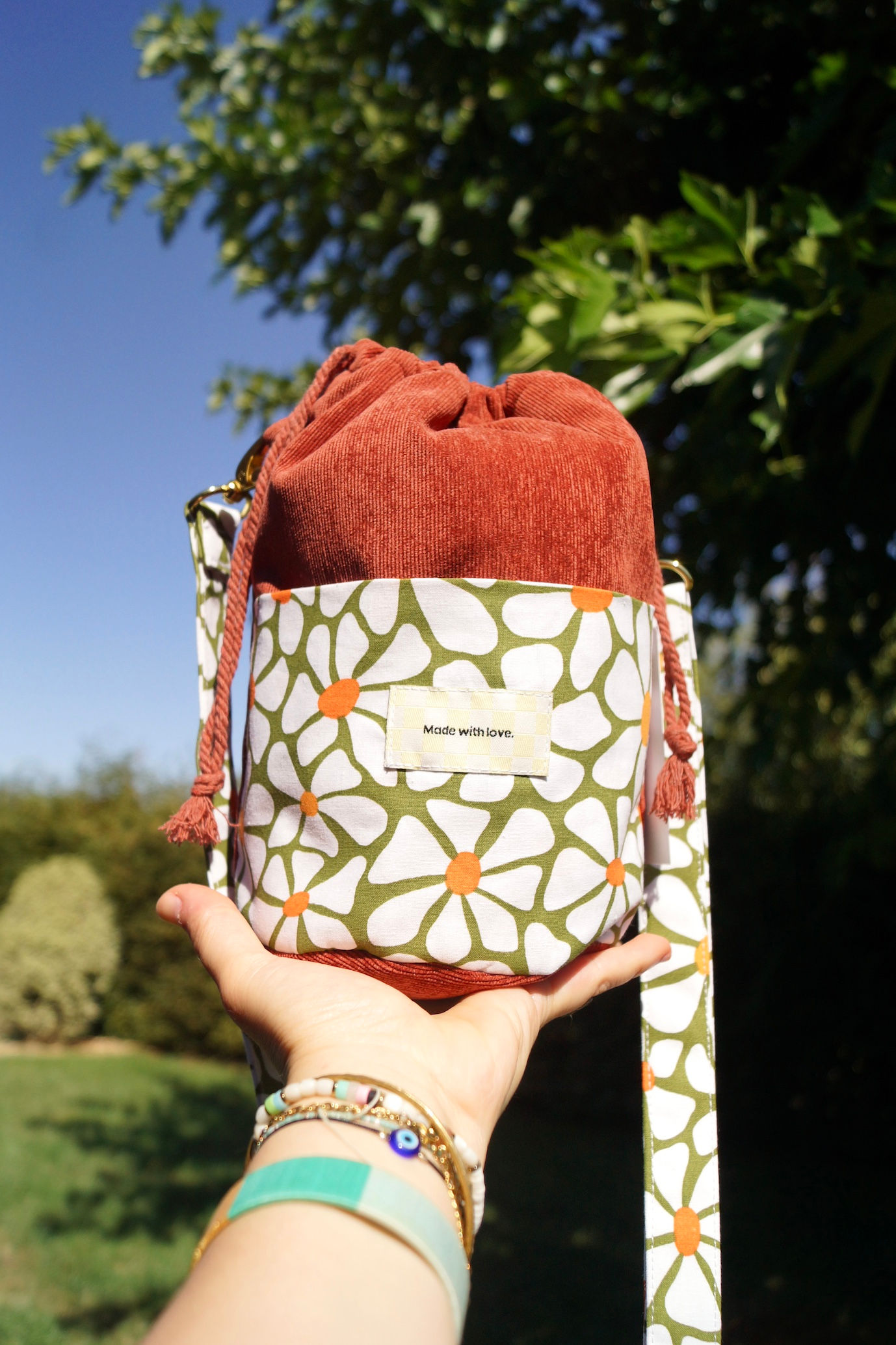 SAC SEAU ANGELA TERRACOTTA ET FLEURS VERTES