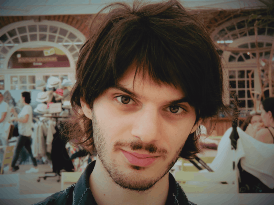 Pixaloop_01_02_2021_00_41_53_7130000.gif