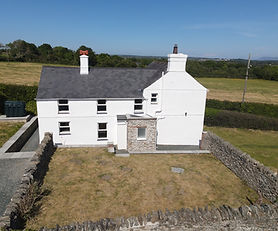 Tyddyn Llywarch Farm House