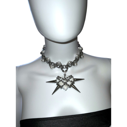 Siren's Pearlescent Spiked heart necklace | 666999 Official