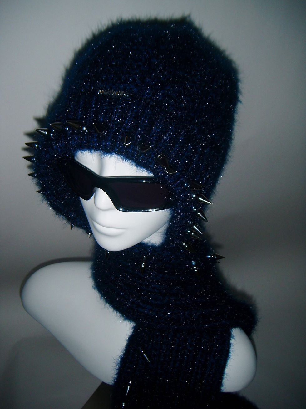 Miniature : Navy blue spikes Beanie Scarf
