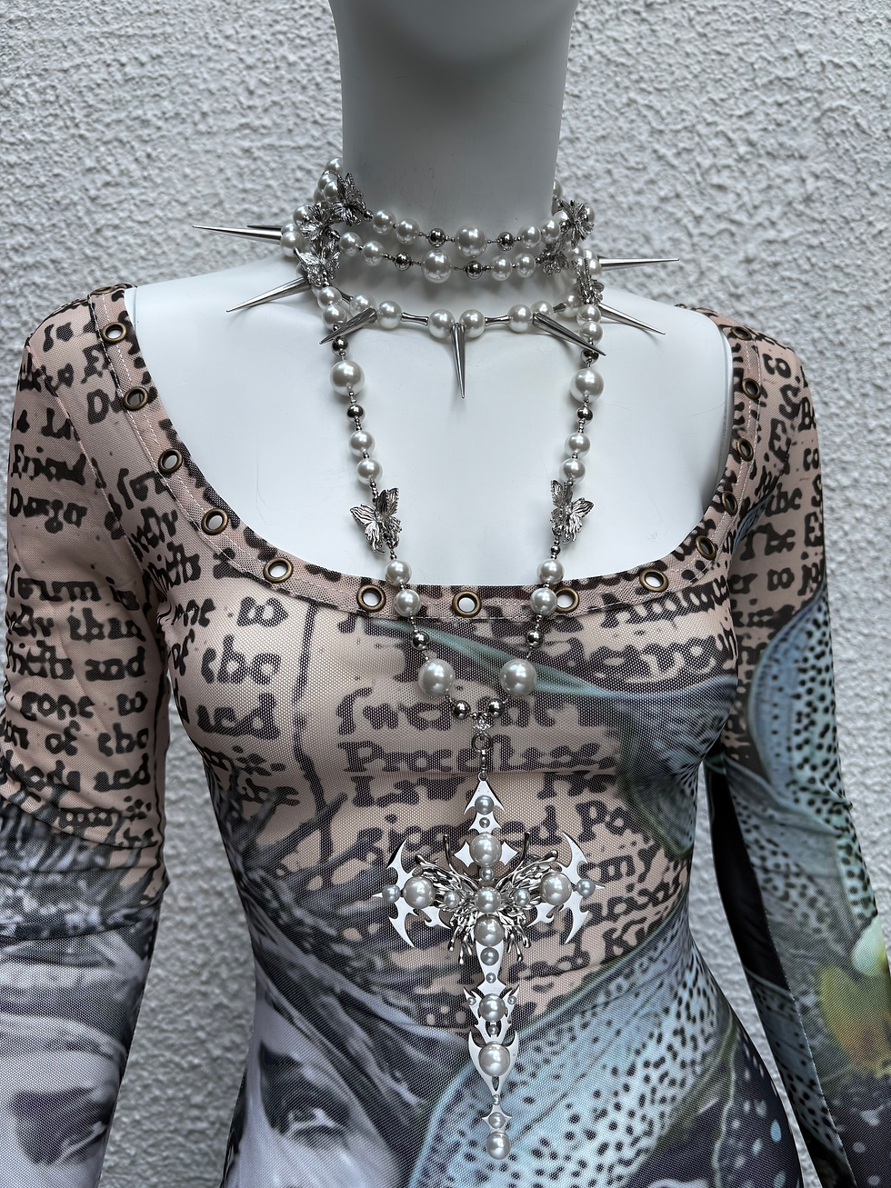 Thumbnail: Fallen Wing Cross Versatile Body Chain